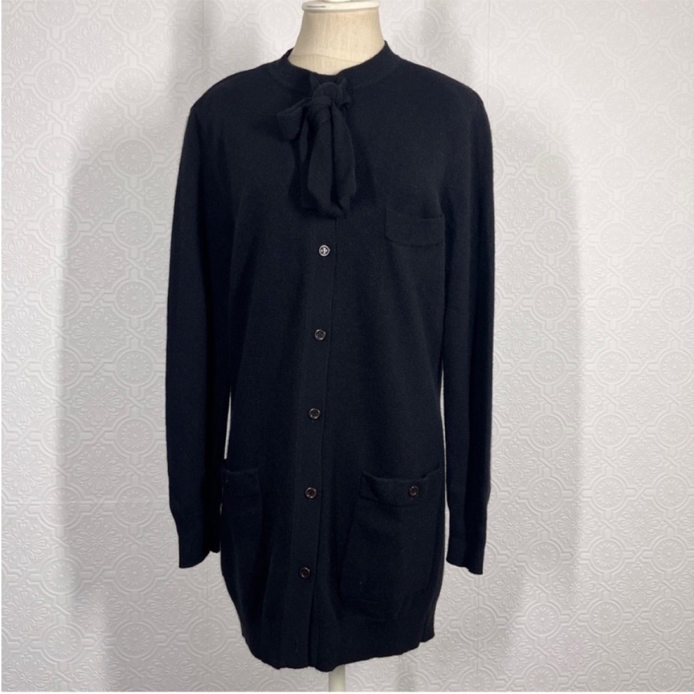 SONIA RYKIEL Black Wool Cardigan Sweater
Pockets button down